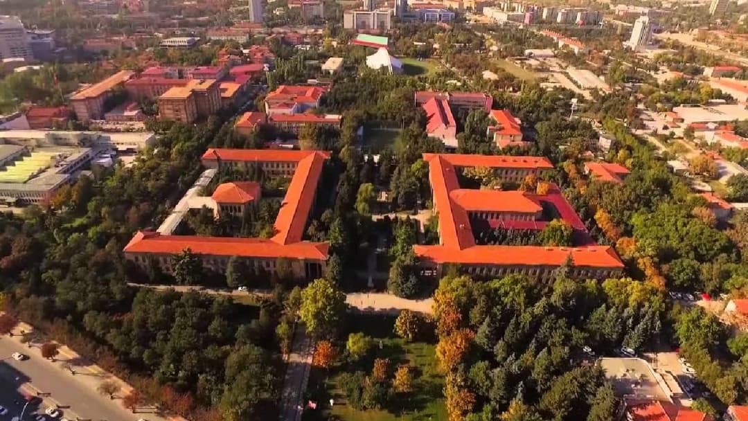 Ankara Üniversitesi kampüsü