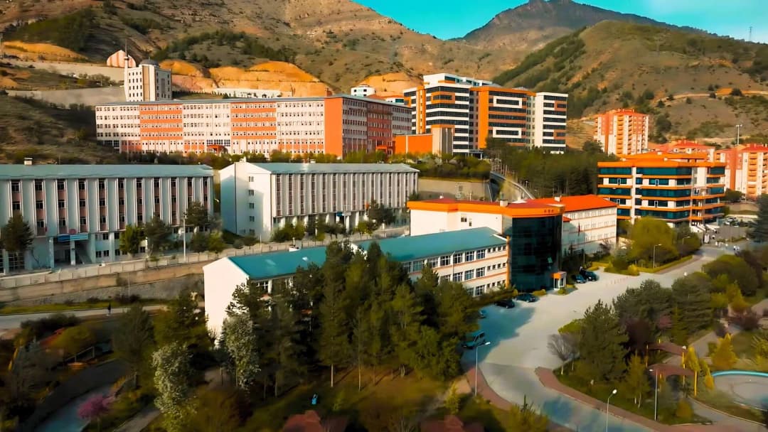 Gümüşhane Üniversitesi kampüsü
