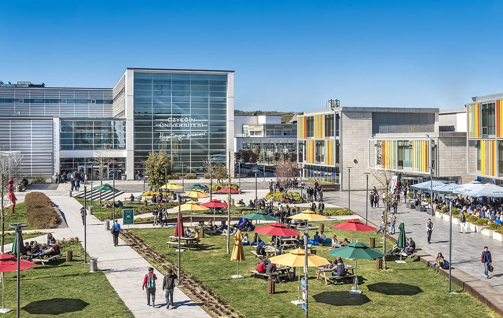 Özyeğin Üniversitesi kampüsü