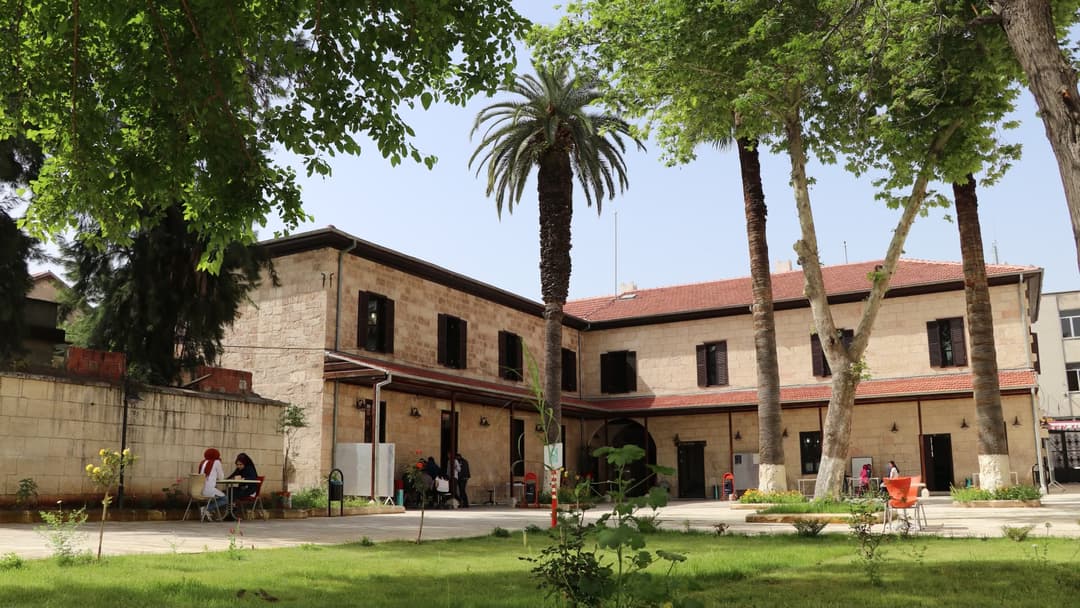 Toros Üniversitesi kampüsü