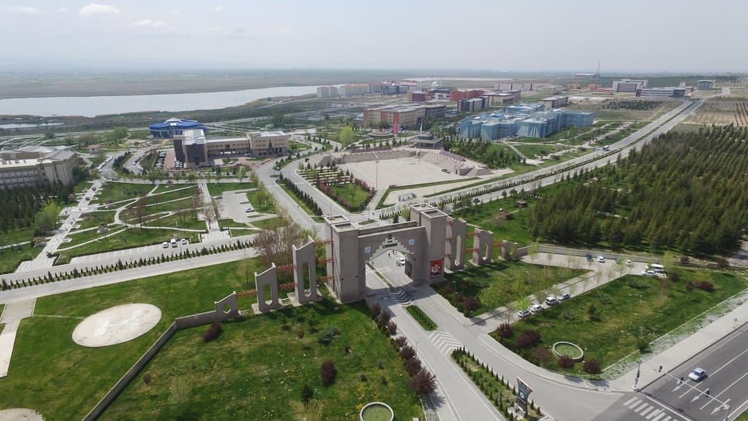 Niğde Ömer Halisdemir Üniversitesi kampüsü