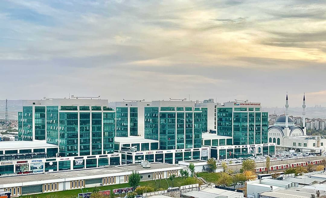 Ostim Teknik Üniversitesi kampüsü