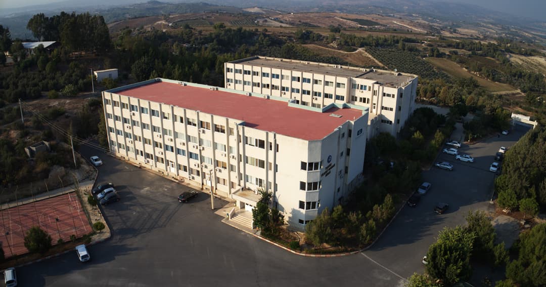 Tarsus Üniversitesi kampüsü