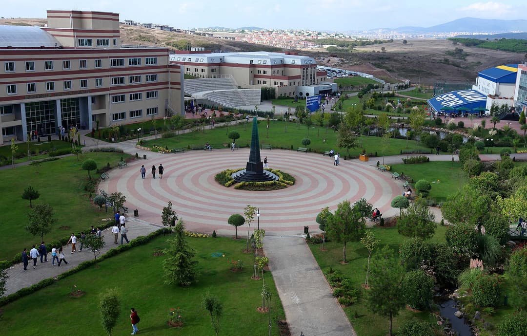 İstanbul Okan Üniversitesi kampüsü
