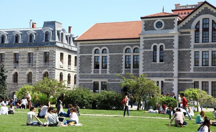 Kocaeli Sağlık ve Teknoloji Üniversitesi kampüsü