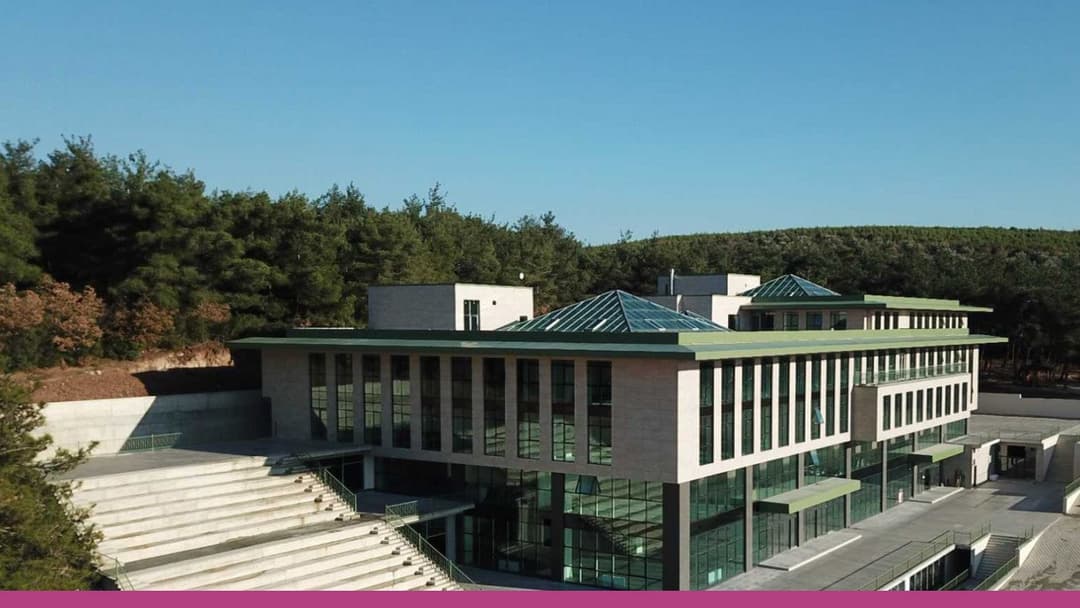 Mudanya Üniversitesi kampüsü