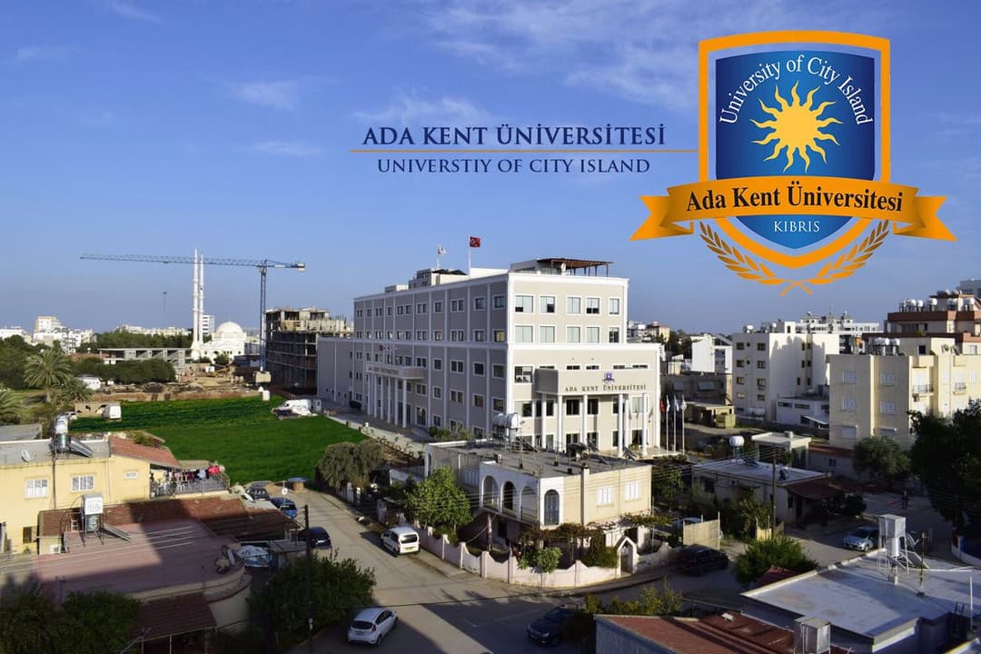 Ada Kent Üniversitesi kampüsü