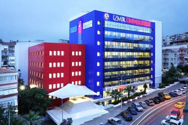 İzmir Demokrasi Üniversitesi kampüs fotoğrafı, İzmir